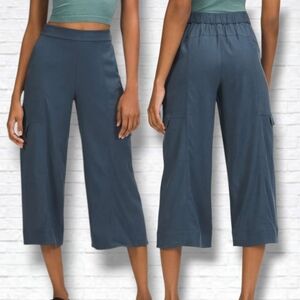 Lululemon Metropolis Maven High Rise Crop In Iron Blue Size 12